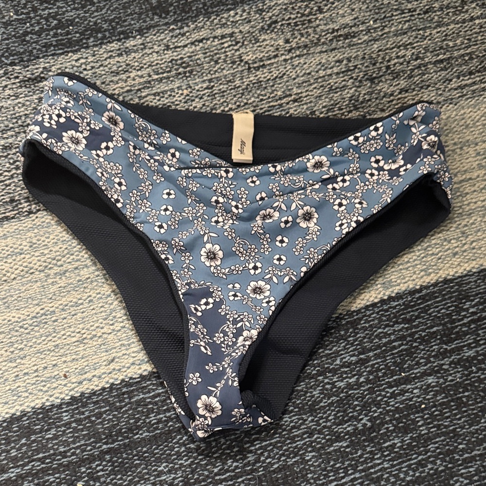 Maaji Reversible Bathing suit bottom, Size M